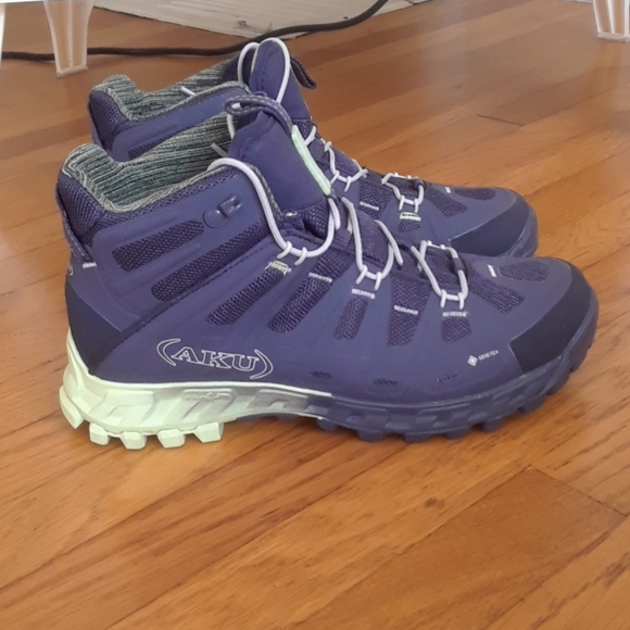 Aku  Sevatica GTX Mid Hiking Boot - Picture 2 of 6